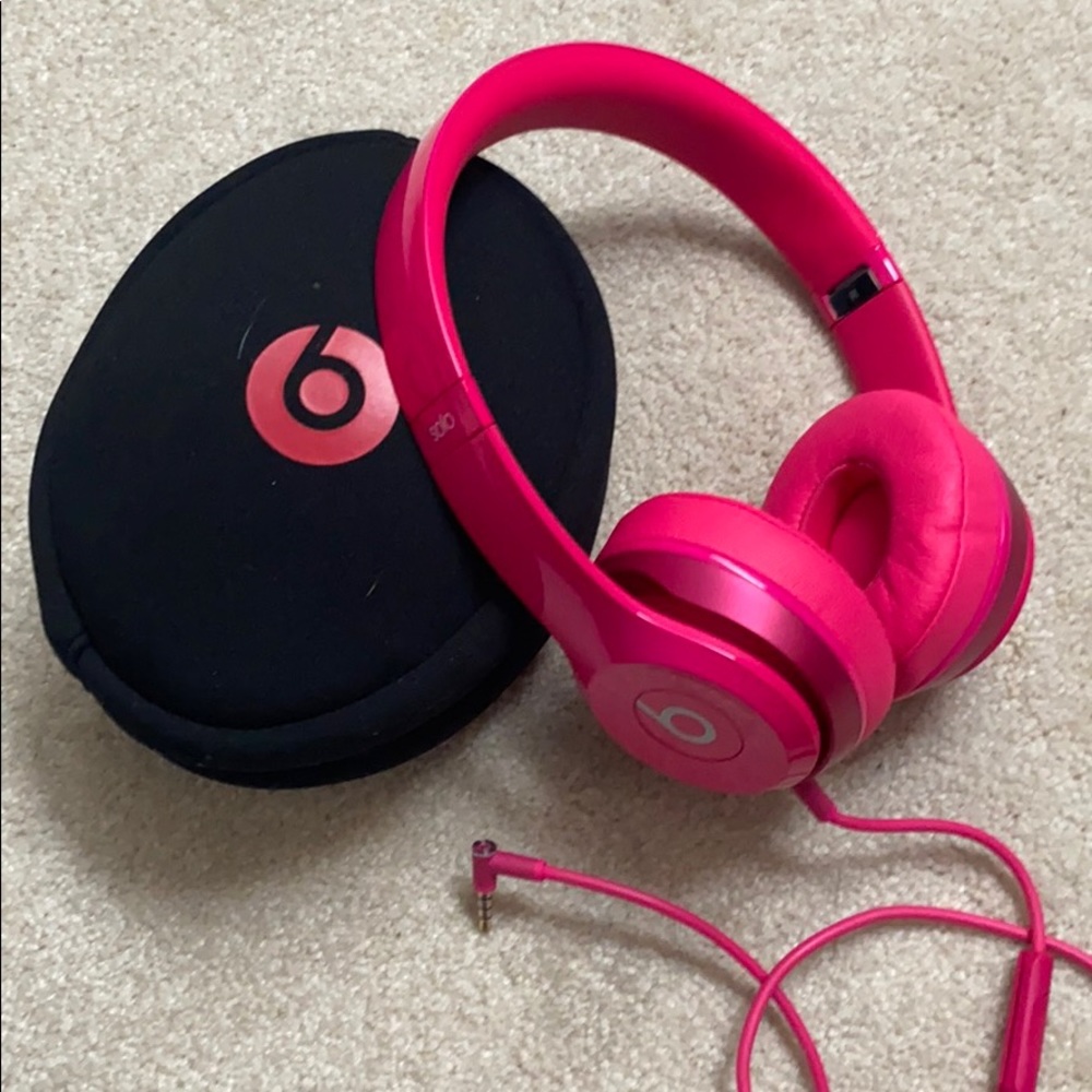 Beats solo headphones
